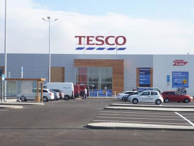 referencie-hypermarket-tesco-hlohovec-4k-045